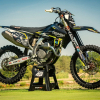 Triumph 49 Tom Guyon, pack kit déco posé Twelve Design